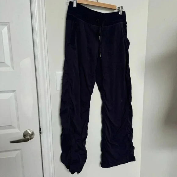 Lululemon indigo dance pant 8 - Picture 8 of 11